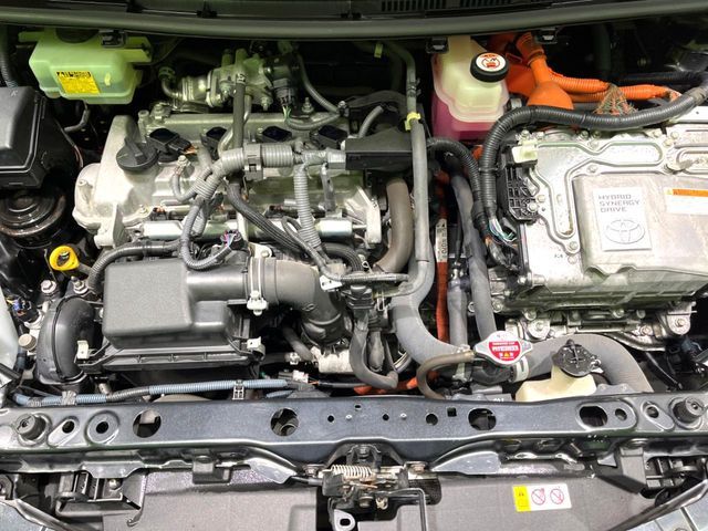 TOYOTA AQUA 2017 Image 31