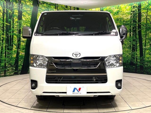 TOYOTA HIACE VAN 2WD 2025 Image 31