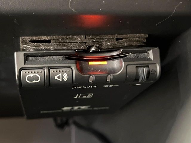 NISSAN NOTE 2015 Image 31