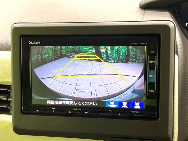 HONDA N BOX 2017 Image 31