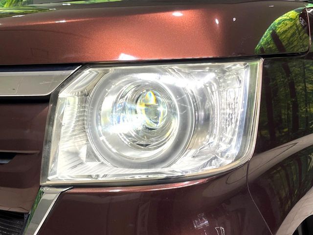 HONDA N BOX 2017 Image 31