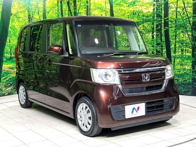 HONDA N BOX 2017 Image 31