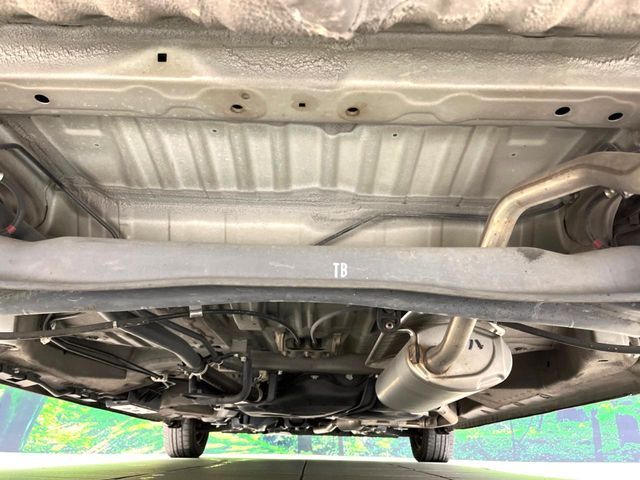 HONDA N BOX 2017 Image 31