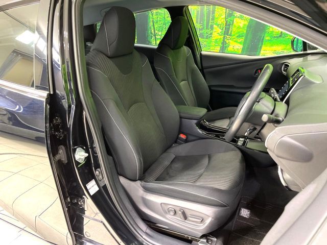 TOYOTA PRIUS PHV 2021 Image 31