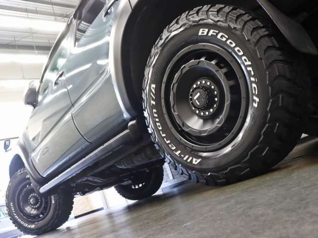 TOYOTA HILUXSURF WAGON 4WD 2006 Image 31