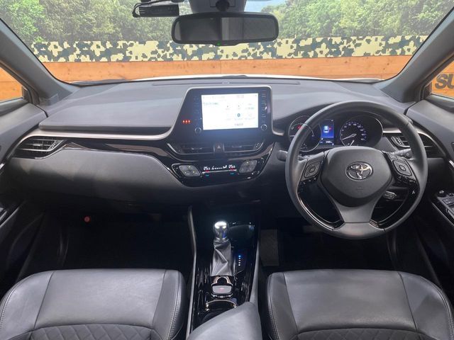 TOYOTA C-HR 2020 Image 31