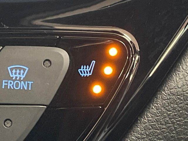 TOYOTA C-HR 2020 Image 31