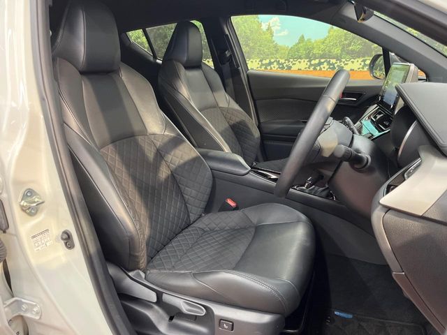 TOYOTA C-HR 2020 Image 31