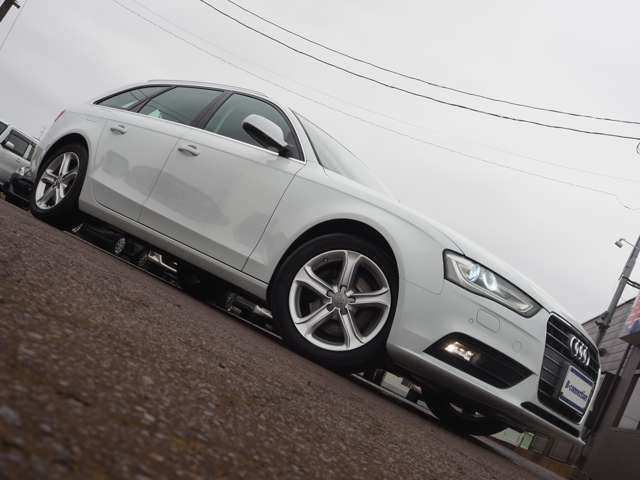 AUDI A4 AVANT 2013 Image 31