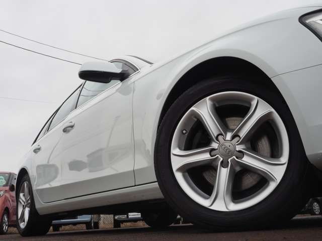 AUDI A4 AVANT 2013 Image 31