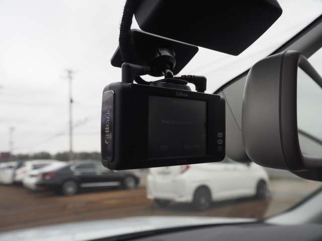 AUDI A4 AVANT 2013 Image 31