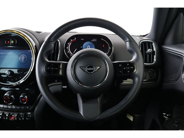 BMW MINI COOPER D CROSSO 2021 Image 31