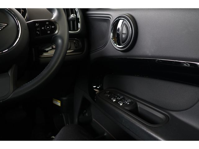 BMW MINI COOPER D CROSSO 2021 Image 31