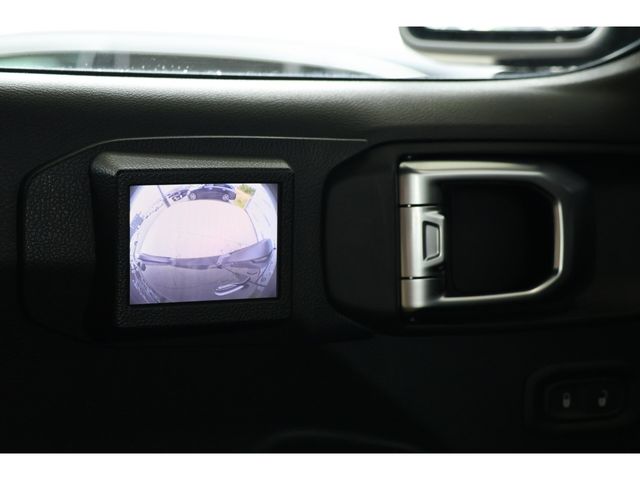 JEEP WRANGLER 2020 Image 31