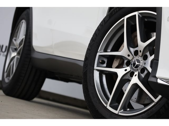 MERCEDES BENZ GLC CL 2017 Image 31