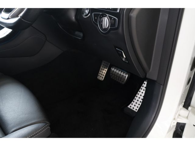 MERCEDES BENZ GLC CL 2017 Image 31