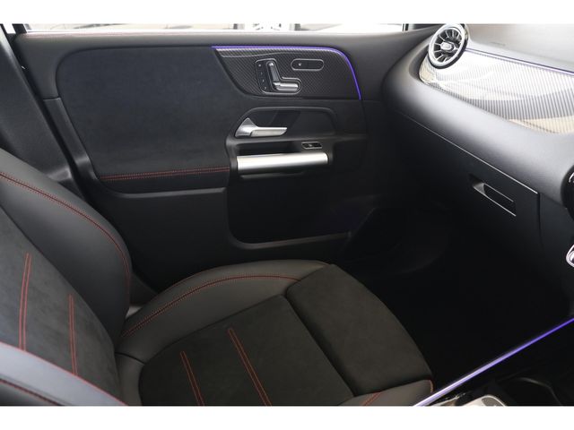 MERCEDES BENZ B CLAS 2024 Image 31