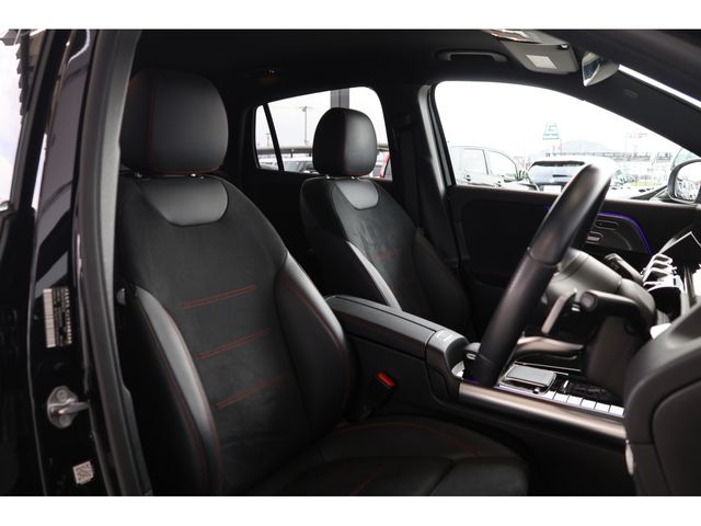 MERCEDES BENZ GLA CL 2023 Image 31