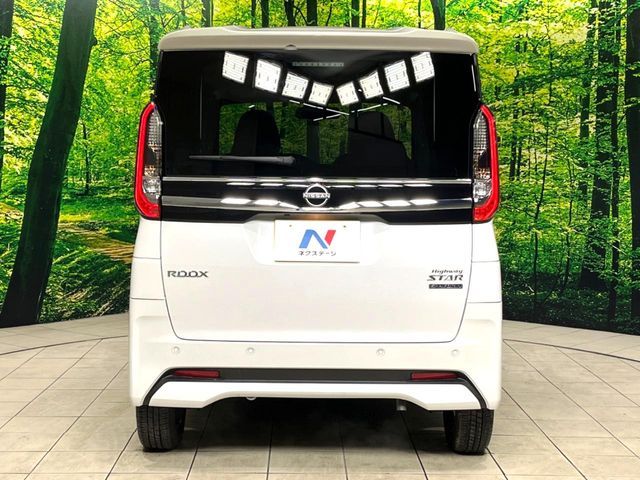 NISSAN ROOX 2025 Image 31