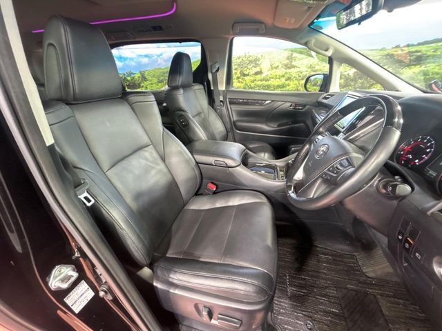 TOYOTA VELLFIRE 2018 Image 31