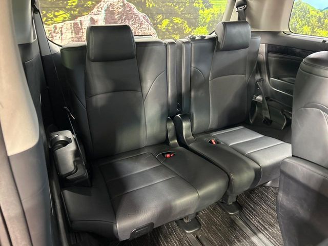 TOYOTA VELLFIRE 2018 Image 31