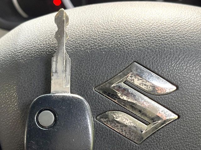 SUZUKI WAGON R 2013 Image 31