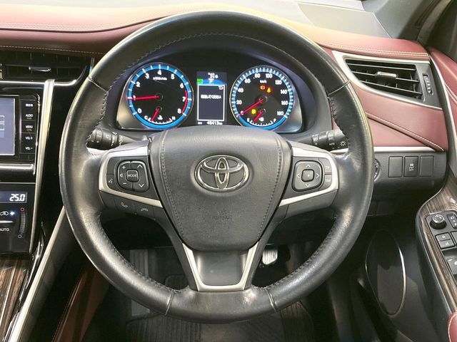 TOYOTA HARRIER 2WD 2015 Image 31