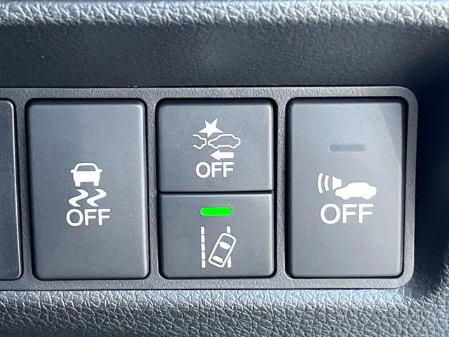 HONDA JADE HYBRID 2015 Image 31