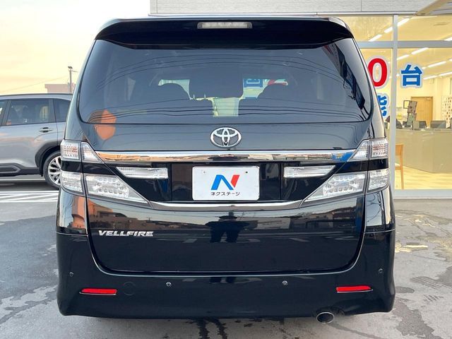 TOYOTA VELLFIRE 2013 Image 31