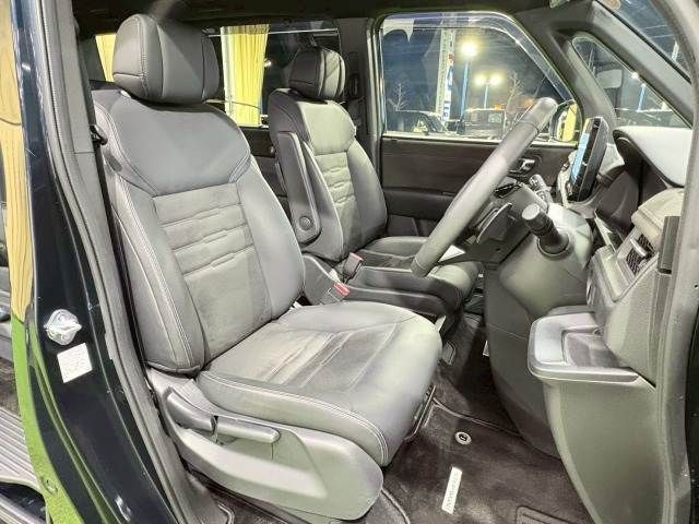 HONDA STEPWAGON E:HEV SPAD 2022 Image 31