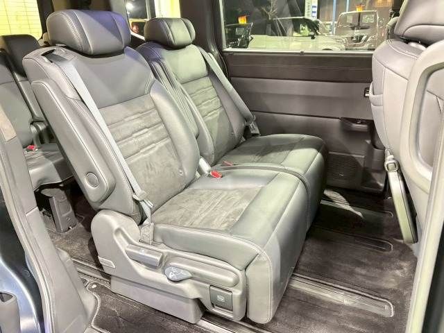 HONDA STEPWAGON E:HEV SPAD 2022 Image 31