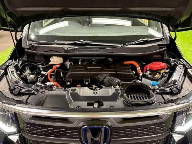HONDA STEPWAGON E:HEV SPAD 2022 Image 31