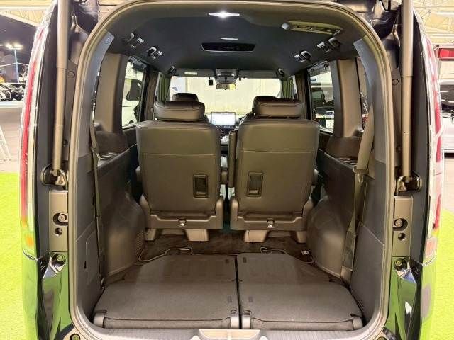 HONDA STEPWAGON E:HEV SPAD 2022 Image 31