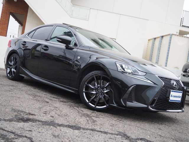 TOYOTA LEXUS IS200T 2016 Image 31