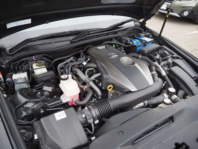 TOYOTA LEXUS IS200T 2016 Image 31