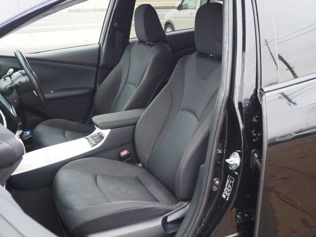 TOYOTA PRIUS 2016 Image 31