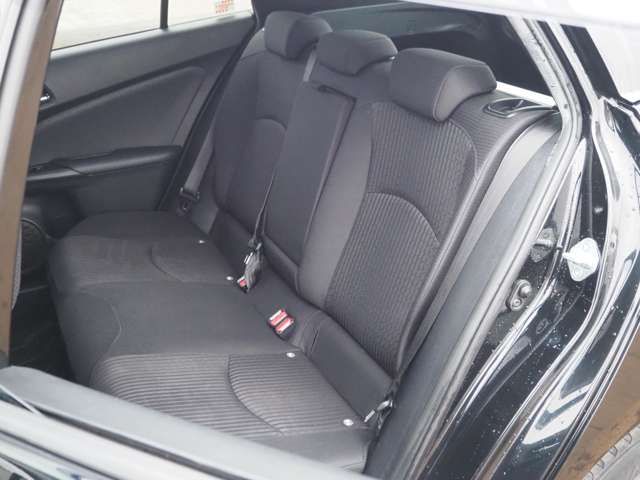 TOYOTA PRIUS 2016 Image 31