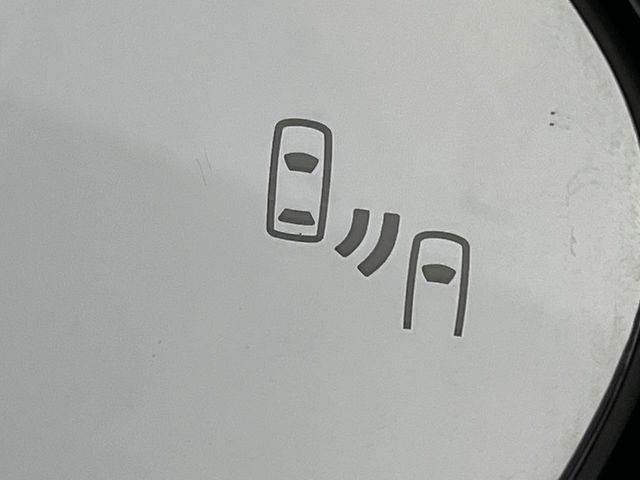 TOYOTA YARIS CROSS HYBRID 2025 Image 31