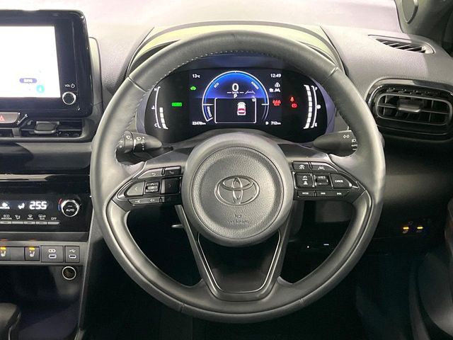 TOYOTA YARIS CROSS HYBRID 2025 Image 31