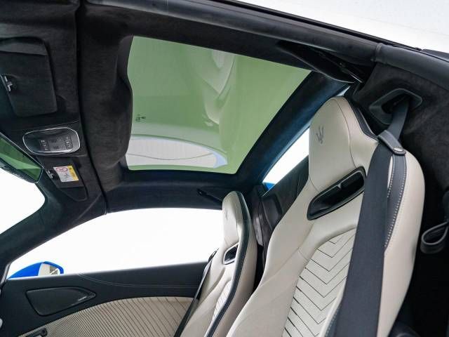MASERATI MC20 CIELO 2023 Image 31