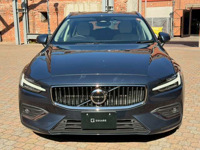 VOLVO V60 2023 Image 31