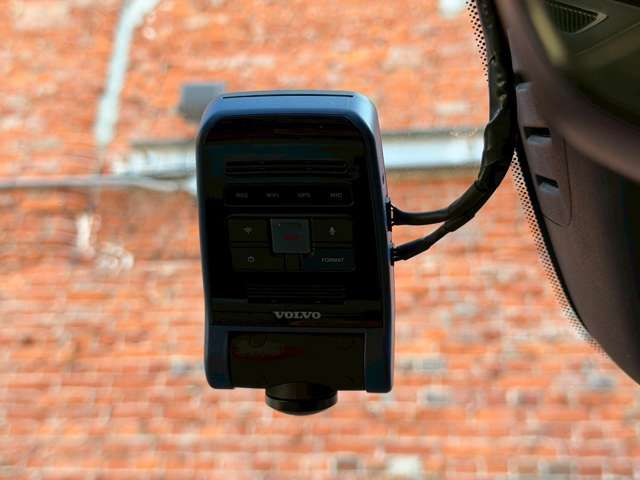 VOLVO V60 2023 Image 31