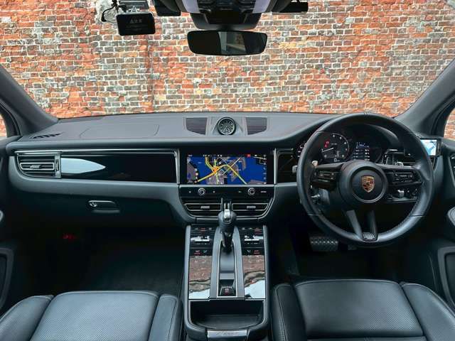 PORSCHE MACAN 2023 Image 31