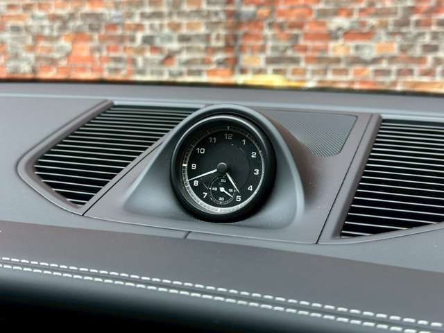 PORSCHE MACAN 2023 Image 31