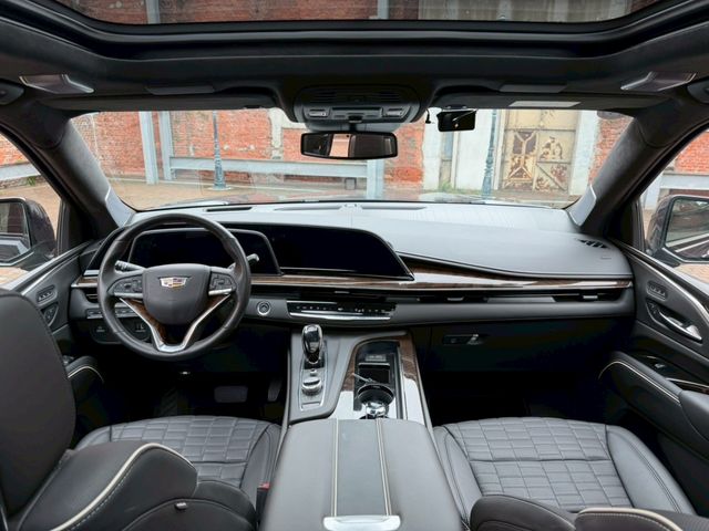 CADILLAC ESCALADE 2024 Image 31