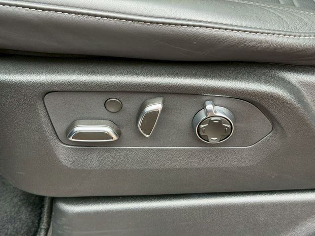 CADILLAC ESCALADE 2024 Image 31