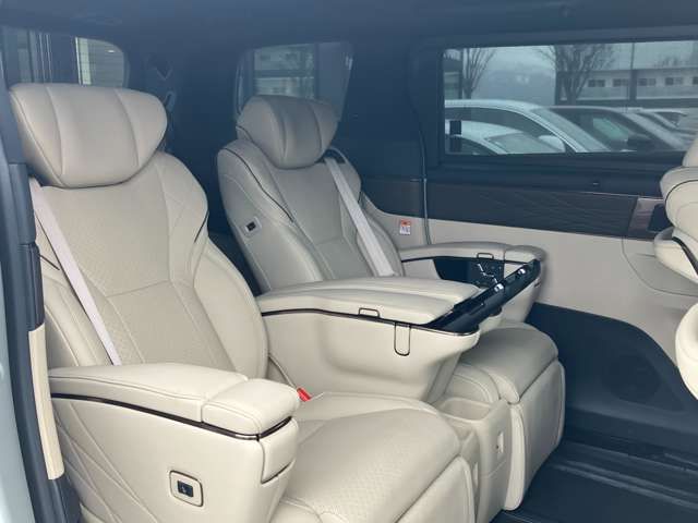 TOYOTA ALPHARD HYBRID 2025 Image 31