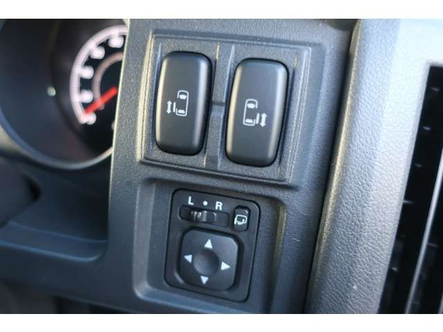 MITSUBISHI DELICA D:5 4WD 2014 Image 31