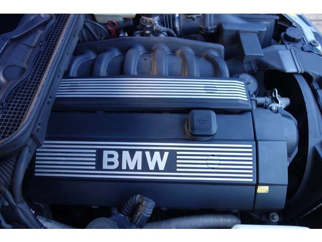 ALPINA B6 TOURING 1997 Image 31