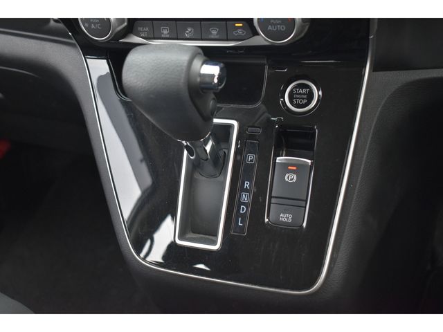 NISSAN SERENA  S-HYBRID 2021 Image 31